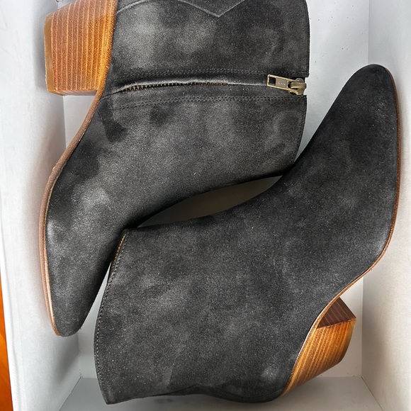 Isabel Marant Dacken Suede Ankle Boots - Picture 5 of 7